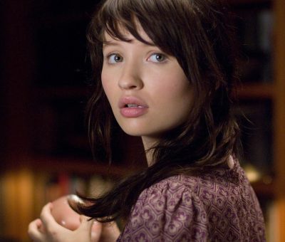 Emily Browning Height Age Weight