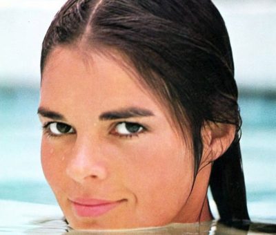 Ali MacGraw Height Age Weight