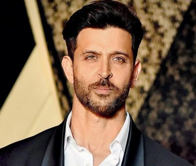 Hrithik Roshan Height Age Weight