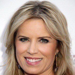 Kim Dickens Height Age Weight